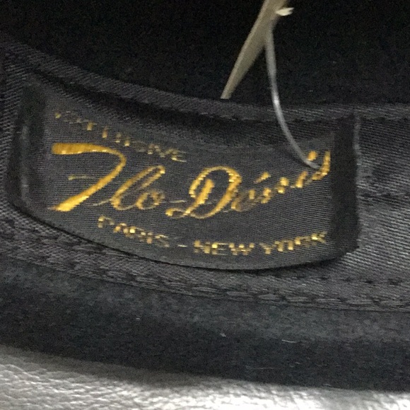 Yehasso woman’s sequined black hat - Picture 4 of 7